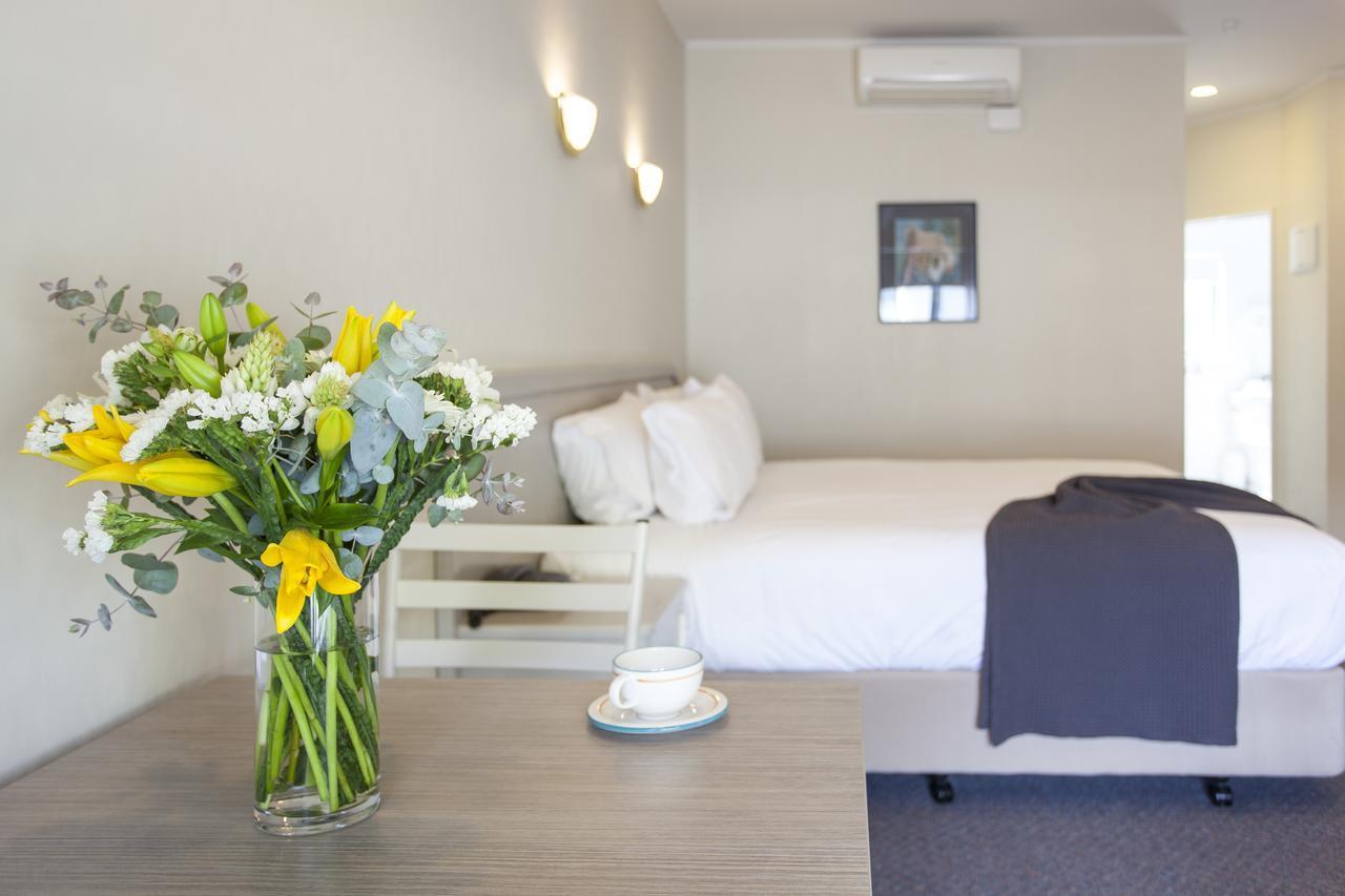 Te Mata Lodge แฮฟล็อค นอร์ท ภายนอก รูปภาพ