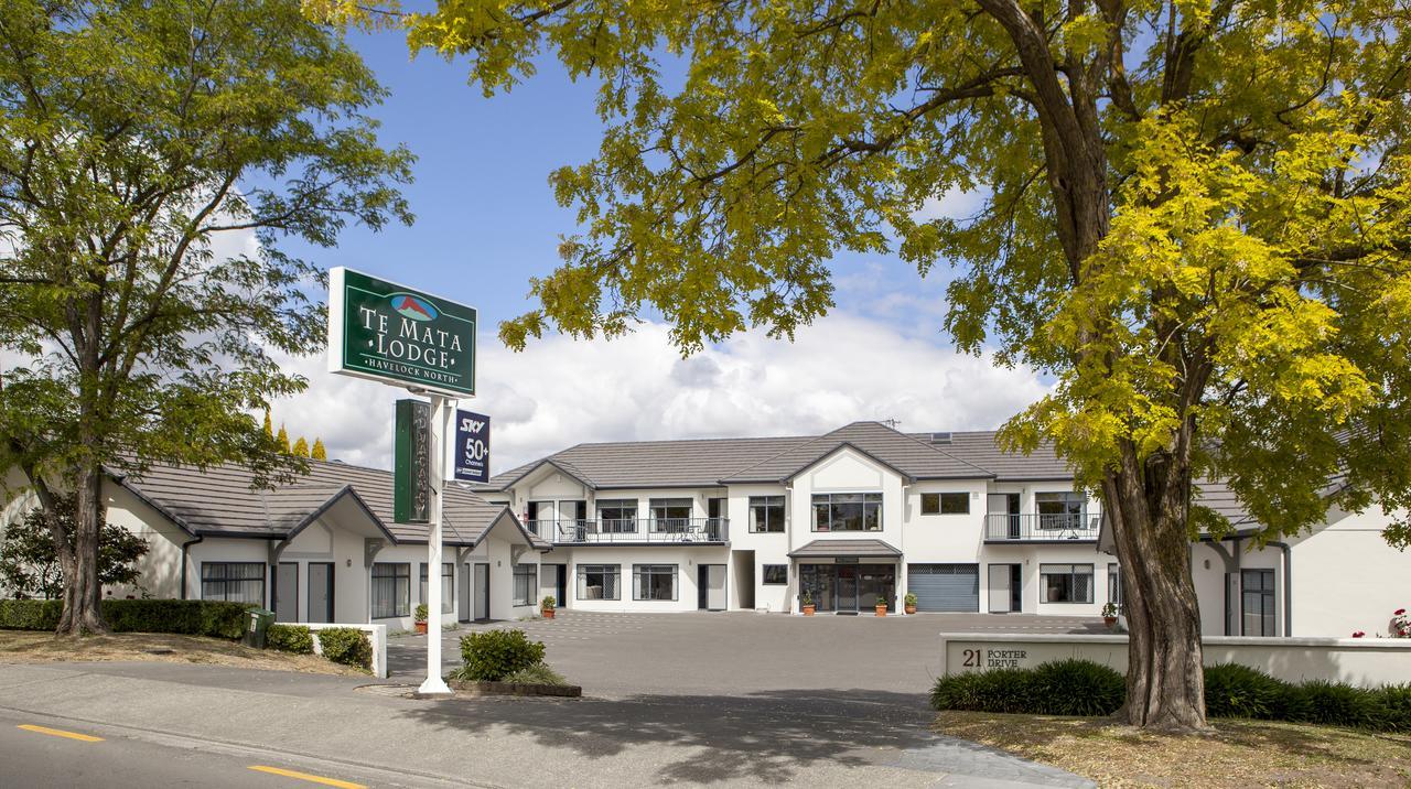 Te Mata Lodge แฮฟล็อค นอร์ท ภายนอก รูปภาพ