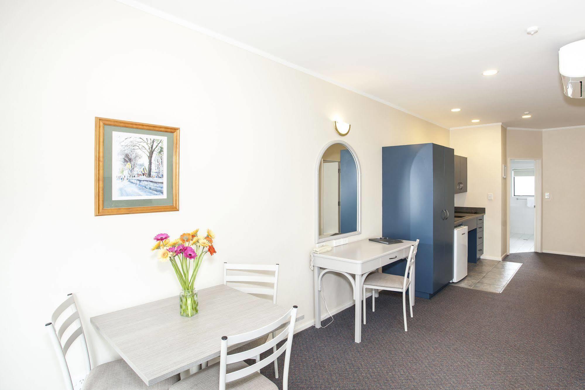 Te Mata Lodge แฮฟล็อค นอร์ท ภายนอก รูปภาพ